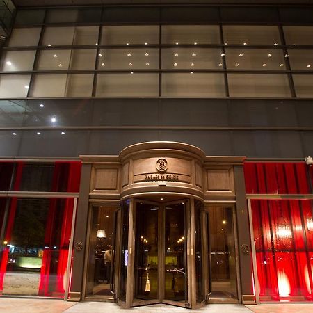 Palais De Chine Hotel Taipei Exterior photo Entrance of the hotel